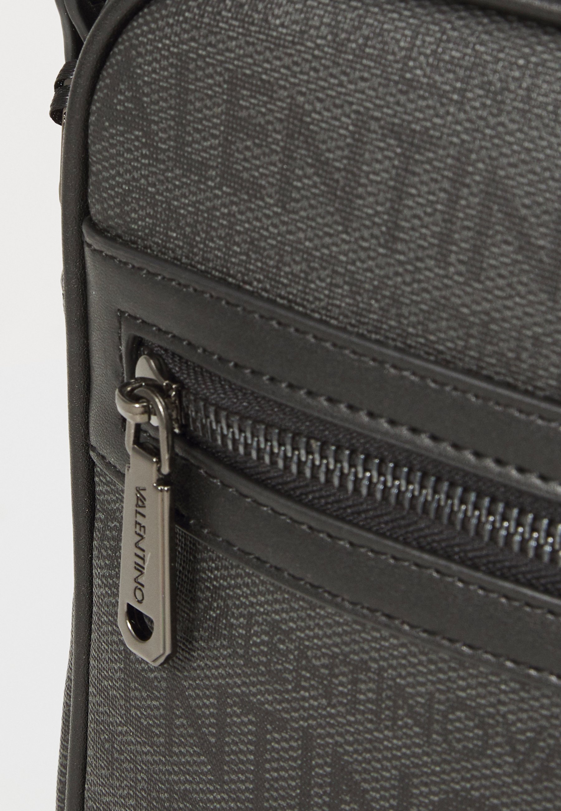 Bolsa Valentino BILLION - Bolsa transversal - antracite/preto