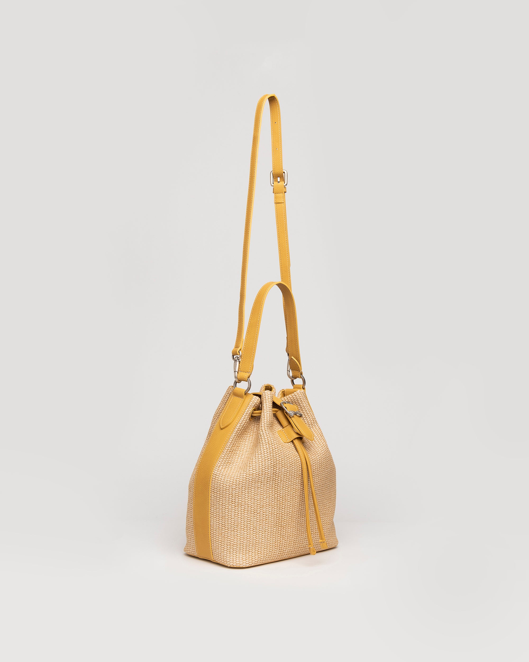 Sac seau pour femme en matière technique
