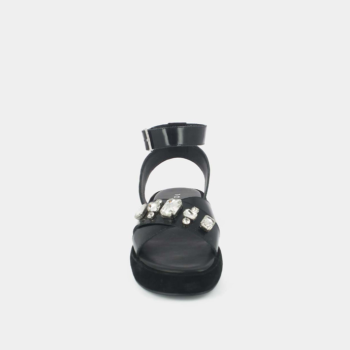 Sandales à brides croisées et strass  en cuir glacé noir