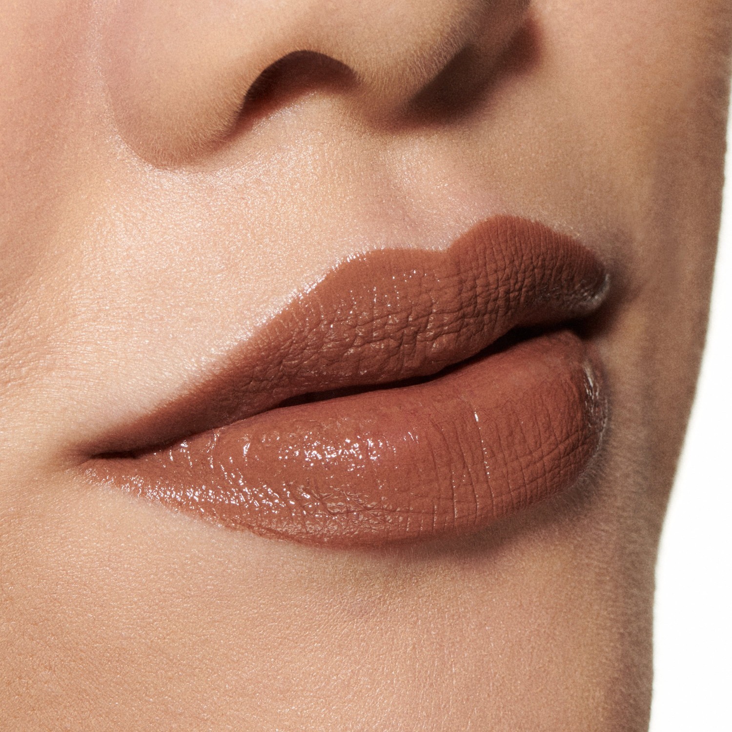 MAC ruž za usne Intimate Nudes MACximal Sleek Satin - 3,5 g