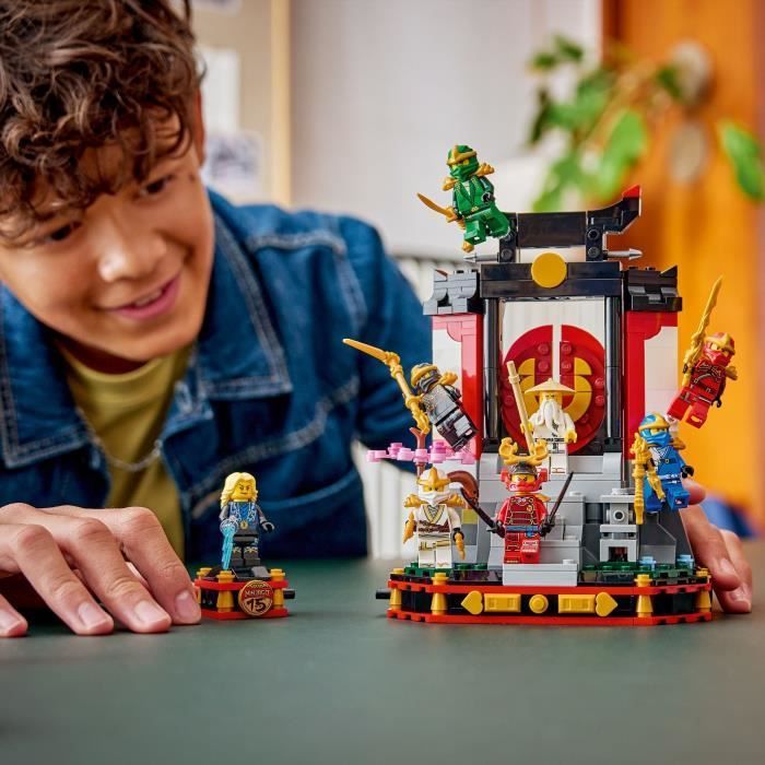 LEGO NINJAGO 71866 15e Anniversaire : Collection des Personnages Ninjas - Jeu dès 14 ans