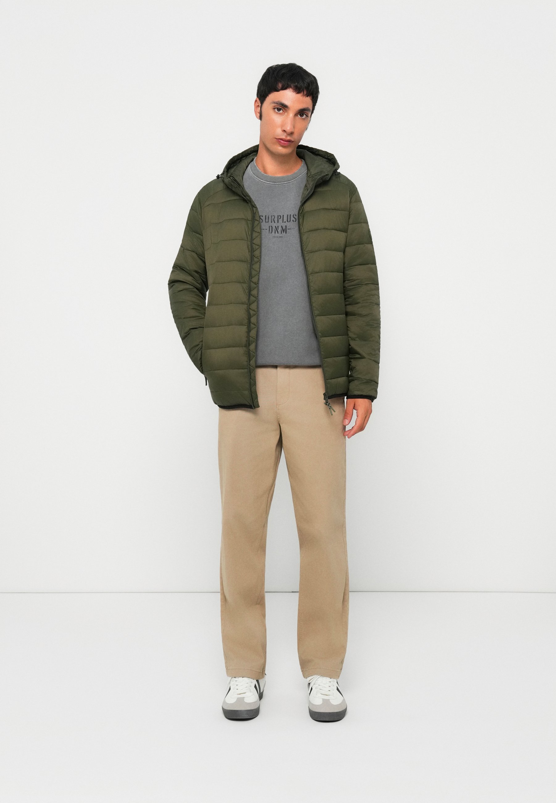 Jack & Jones JJEBRADLEY LIGHT PUFFER HOOD - Leichte Jacke - Kolophonium