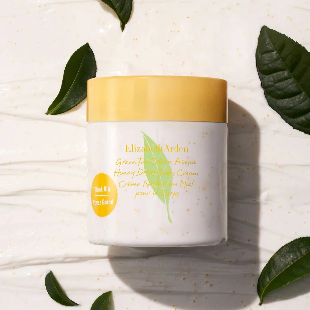 Té verde Elizabeth Arden con cidra y fresia