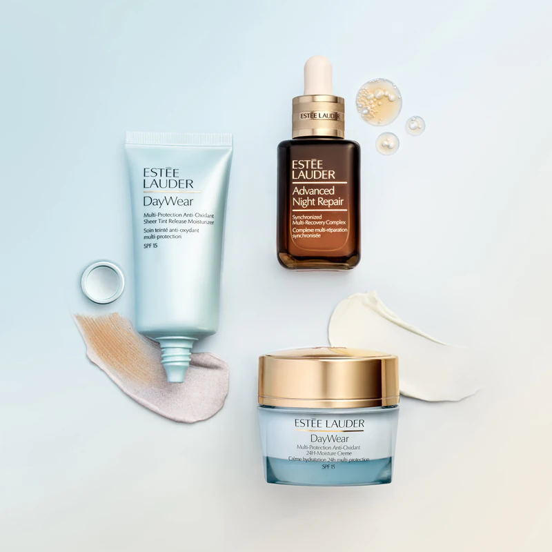Estée Lauder DayWear Multi-Protection Antioxidant Sheer Tint Release Moisturizer FPS 15 para todos os tipos de pele.