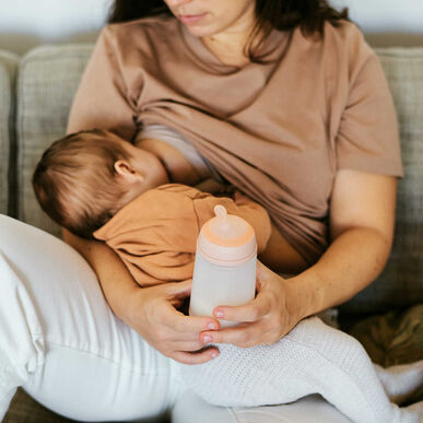 Suavinex Zero Zero startsett for nyfødte, babyflaske, tilpasset strømning, 0M, 1 enhet, 1 enhet