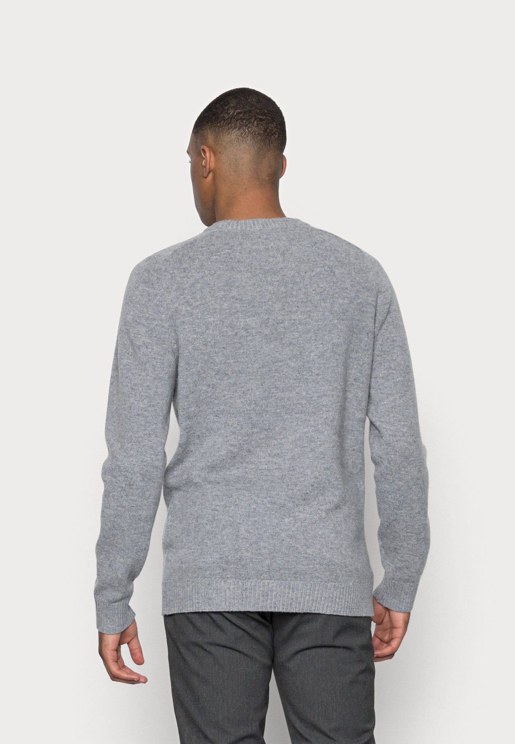 Selected Homme SLHNEWCOBAN CREW NECK - Trui - middengrijs gemêleerd