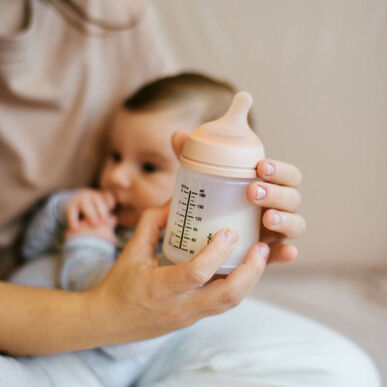 Suavinex Zero Zero startsett for nyfødte, babyflaske, tilpasset strømning, 0M, 1 enhet, 1 enhet