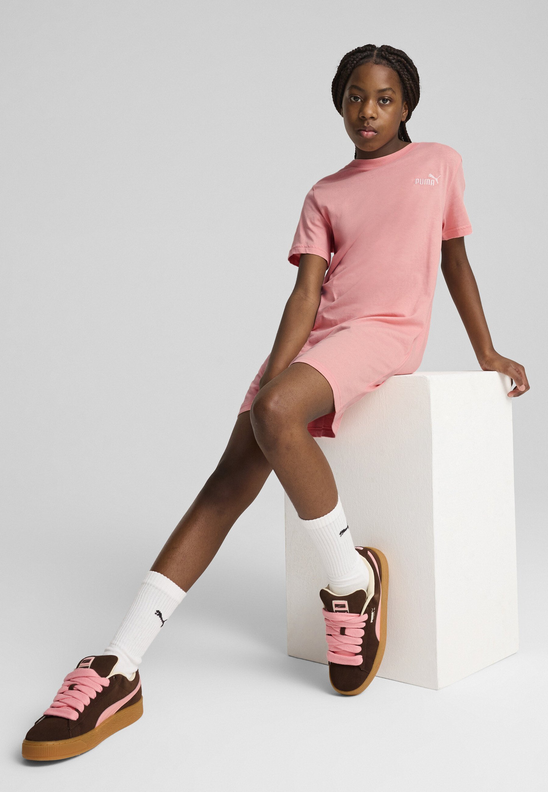 Robe Puma à manches courtes avec petit logo - Jersey rose fruit