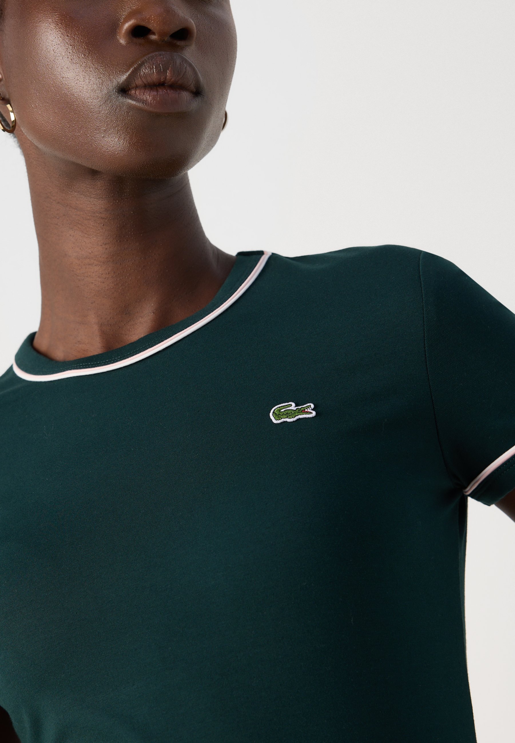 Lacoste Basic T-shirt - sinople/flour/nidus