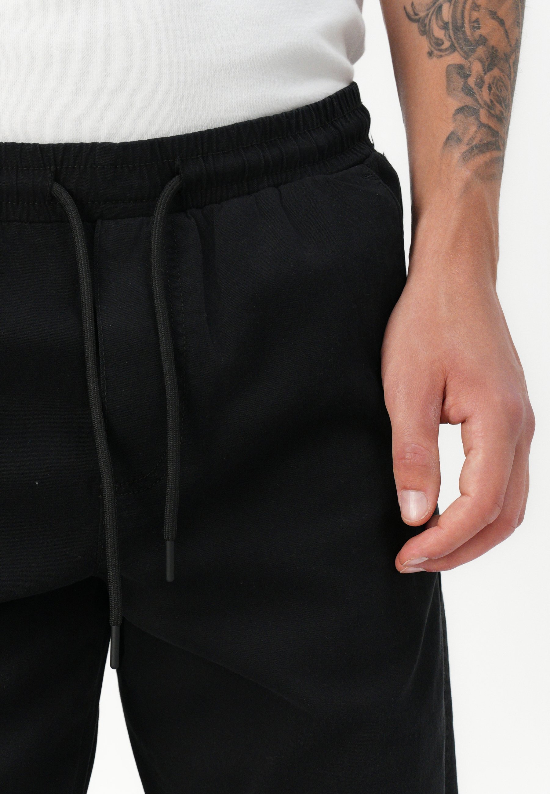 Jack & Jones JPSTKANE TROY CUFFED JOGGER - Nohavice - čierna