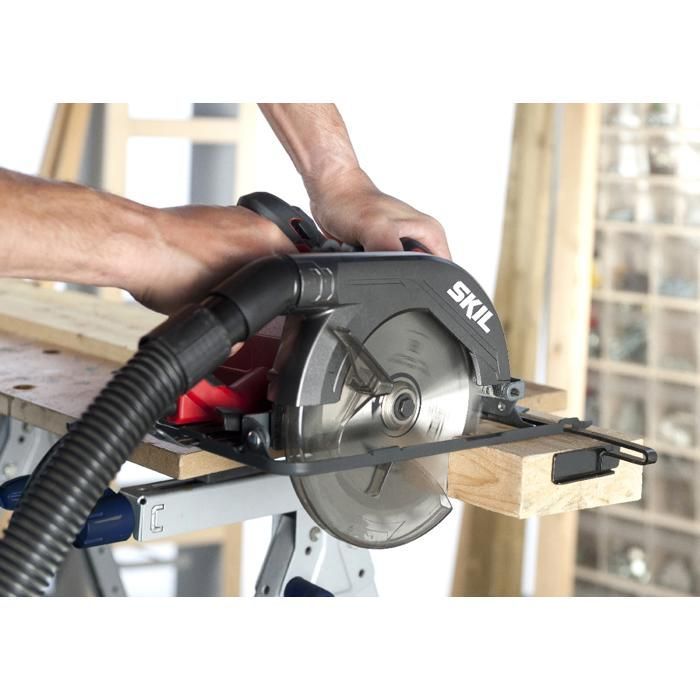 Kreissäge – SKIL – 5830 AA – 1400 W – 66 mm Schnitttiefe – 52° Gehrung