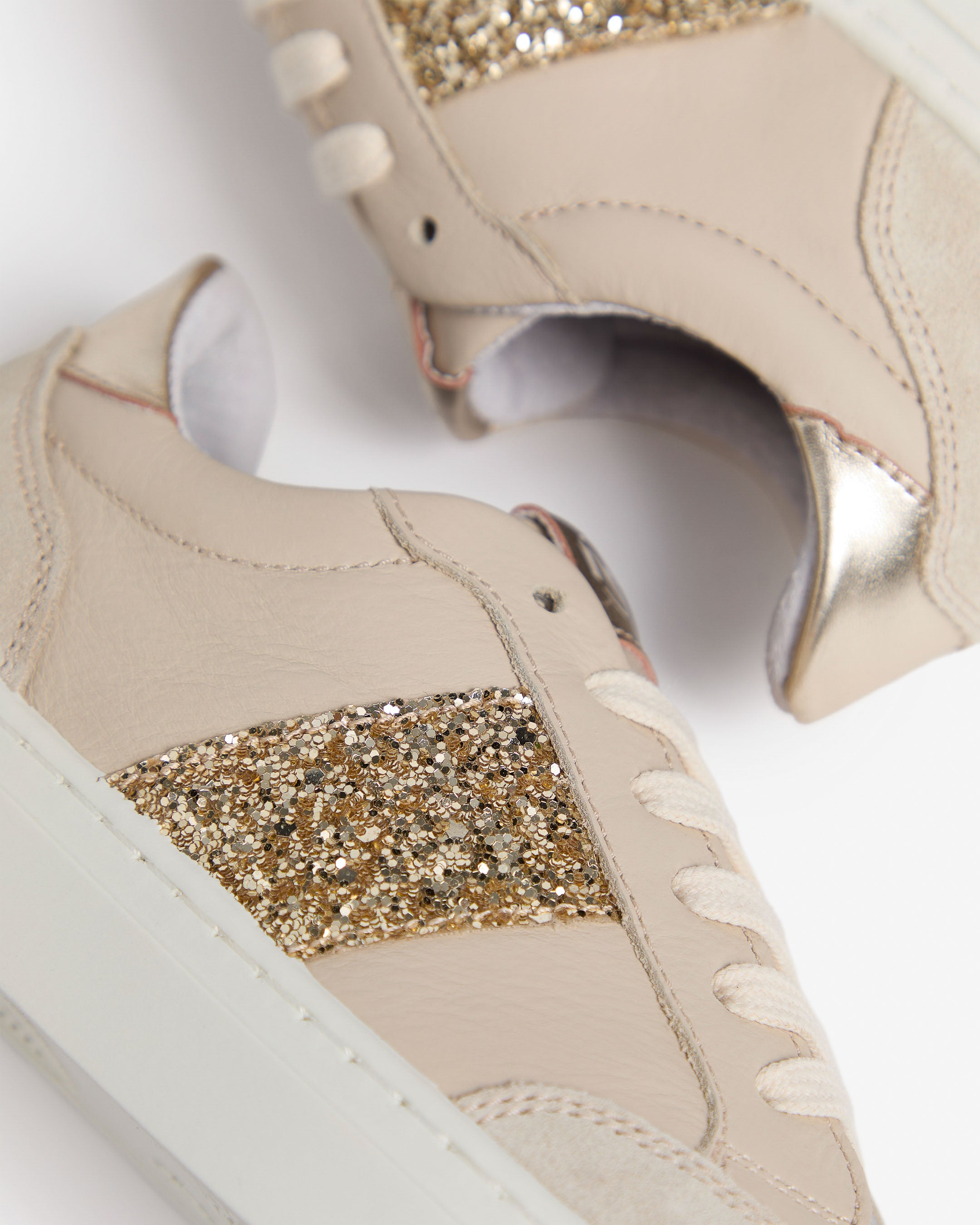  Sneaker für Teenager-Mädchen aus Leder und Funktionsmaterial
