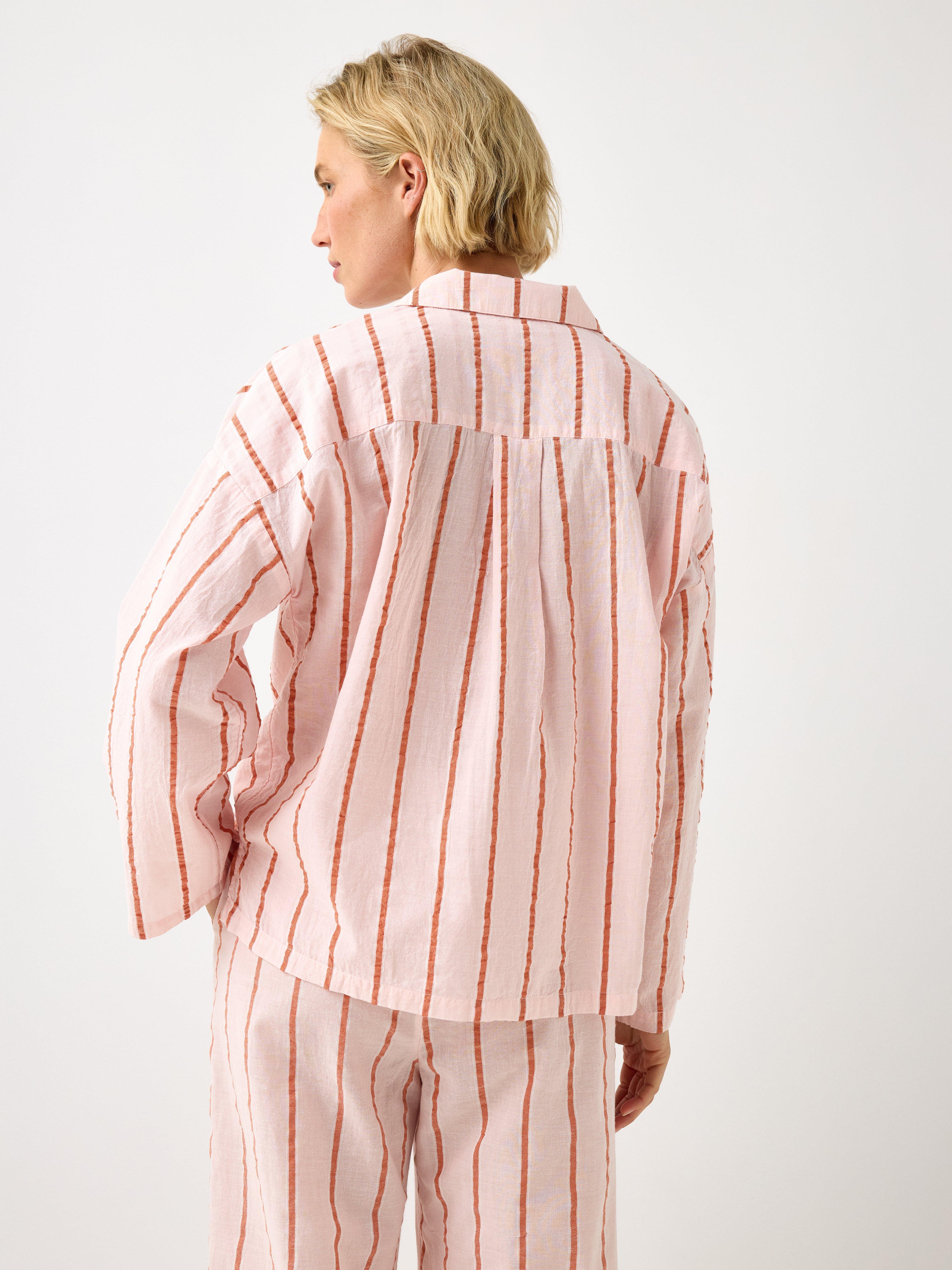 Nattskjorta i bäckebölja Light Pink
