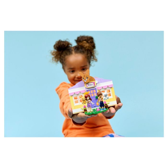 LEGO Friends 42679 L’Hôtel des Lapins de Heartlake City - Jouet de Construction dès 5 ans