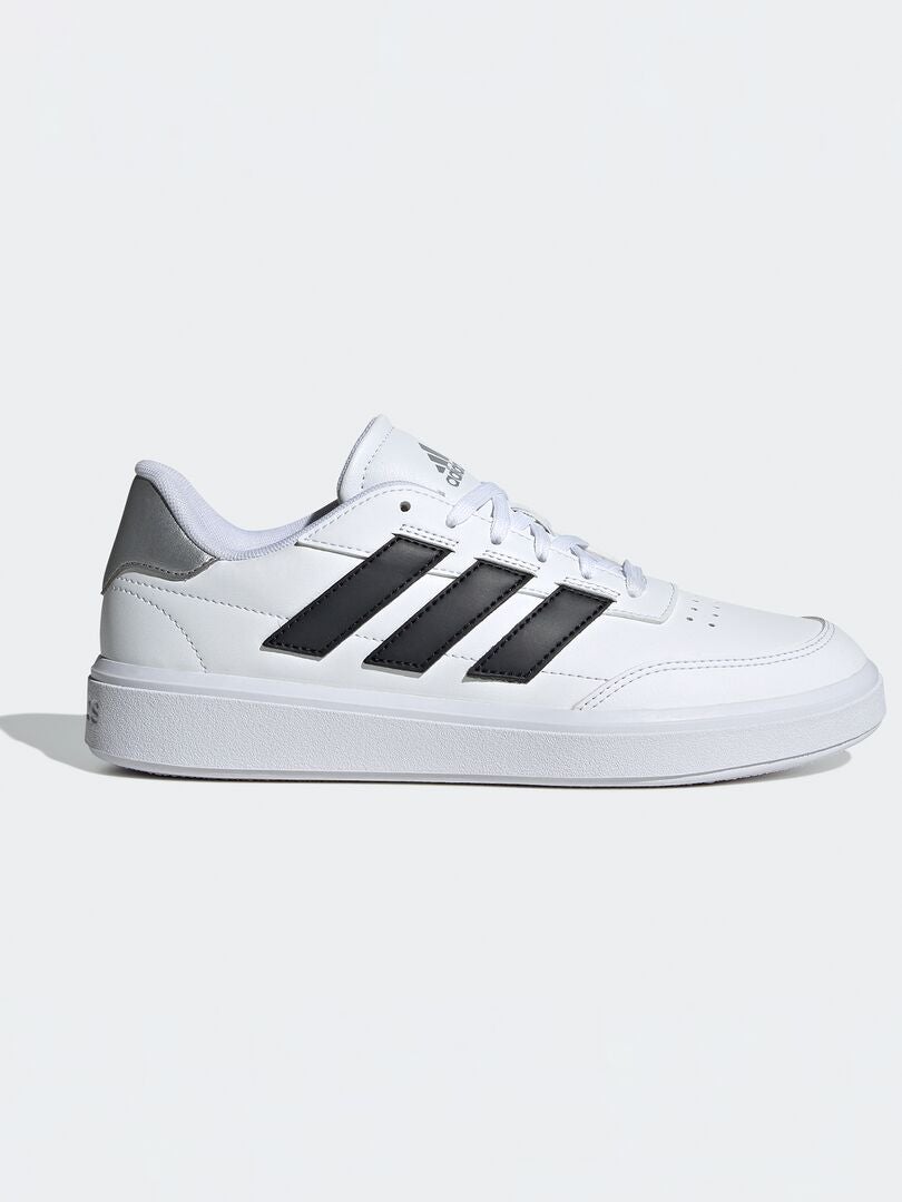 Tênis 'Courtblock' da Adidas - branco