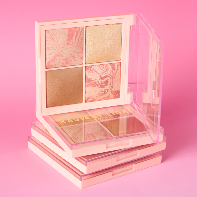 paleta de iluminador e blush essence Radiant Light