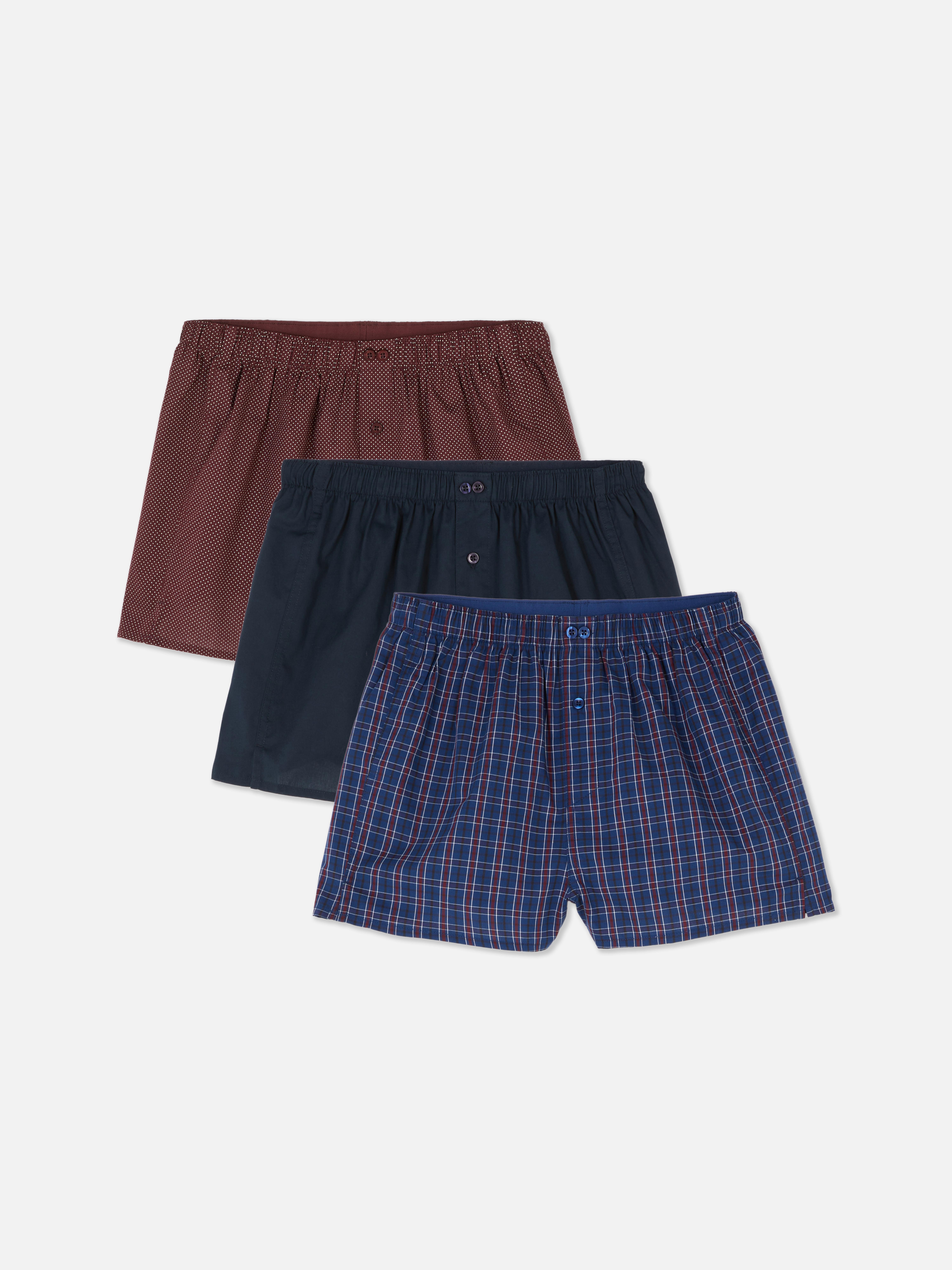 Boxeri cu diverse modele, set de 3. Trei perechi de boxeri din bumbac: simpli, cu buline și în carouri.