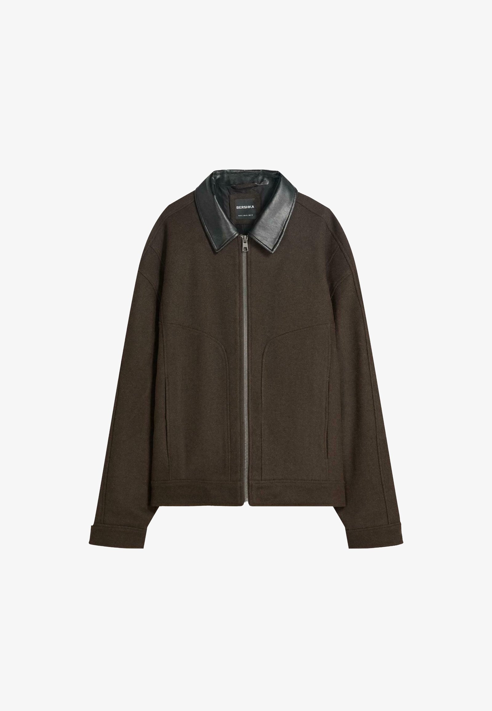 Bershka CONTRAST COLLAR - Ľahká bunda - tmavohnedá