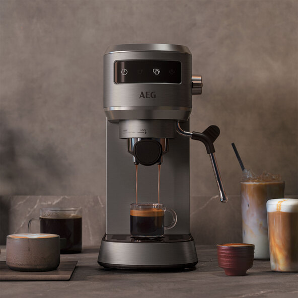 Espressor EC6-1-ST