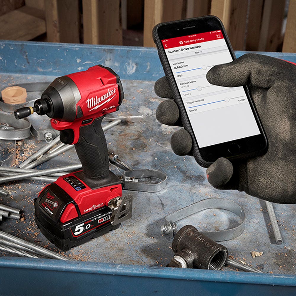 Vaihtopyörä MILWAUKEE 18 V Fuel One-Key 1/4-suojalla M18ONEID2-0