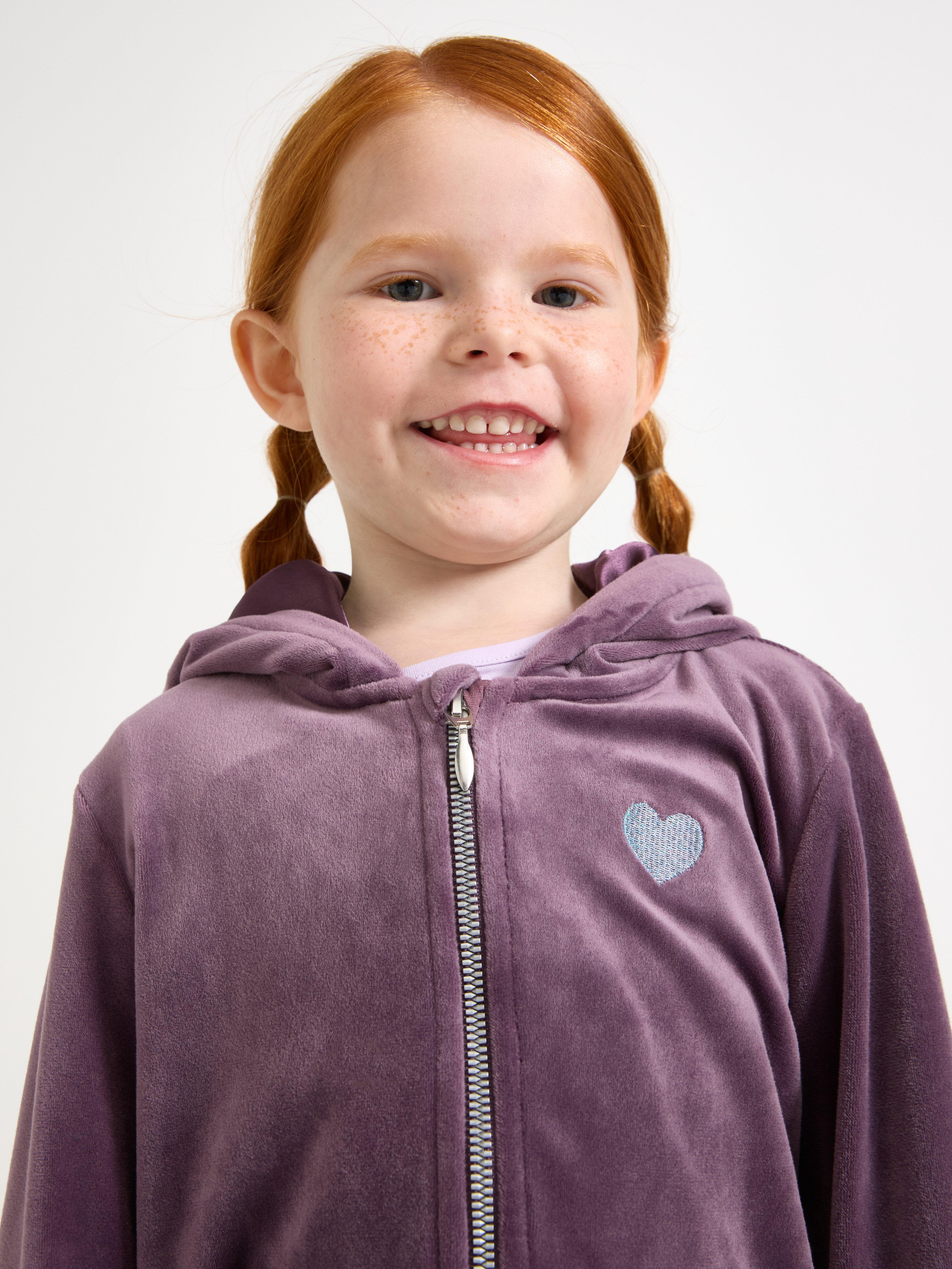 Sudadera con capucha de terciopelo color lila claro empolvado