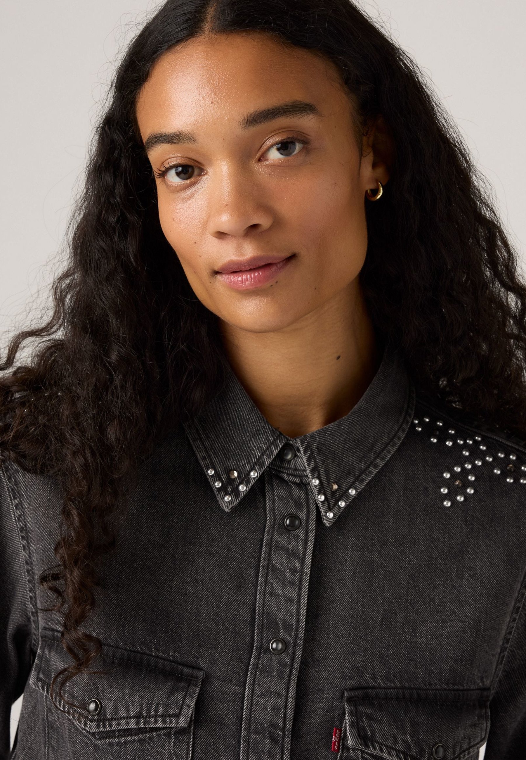 Levi's® ICONIC WESTERN - Blūze ar pogām - melna džinsa krāsa