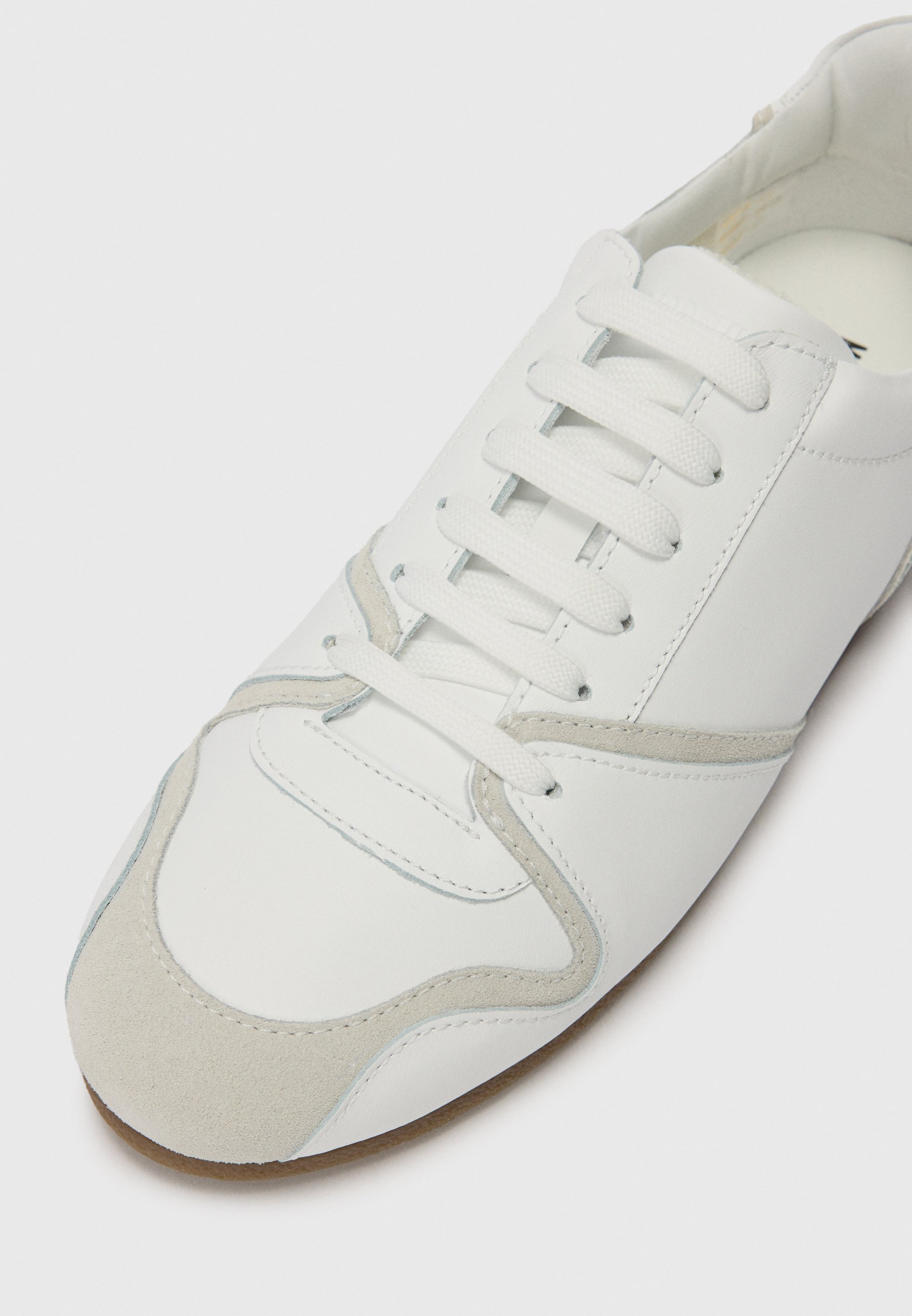 MOSCHINO Trainers - bianco