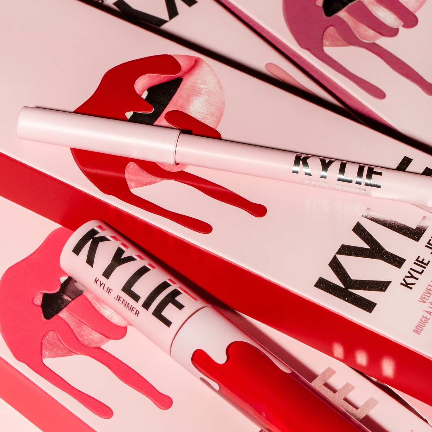 KYLIE COSMETICS Velvet Lipkit