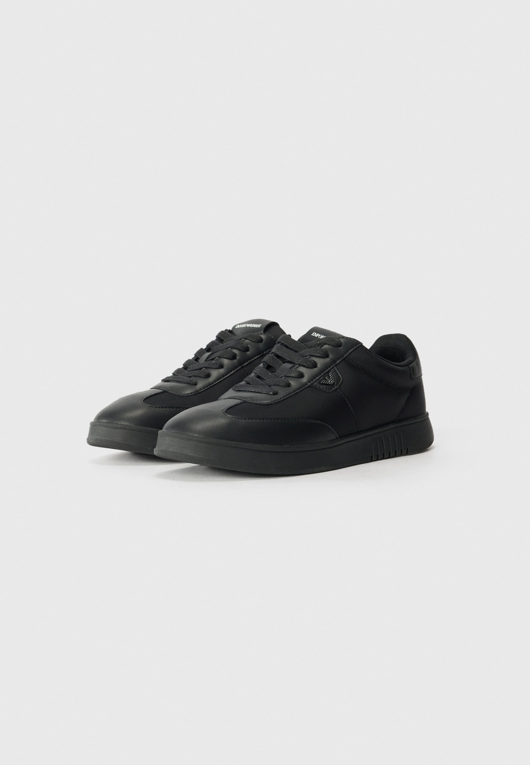 Emporio Armani OYSTER - Sneakers - zwart