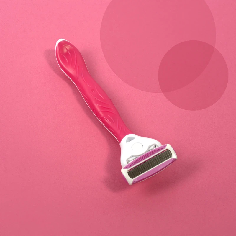 Wilkinson Sword Quattro за жене са алое верзијом и витамином Е, заменска глава