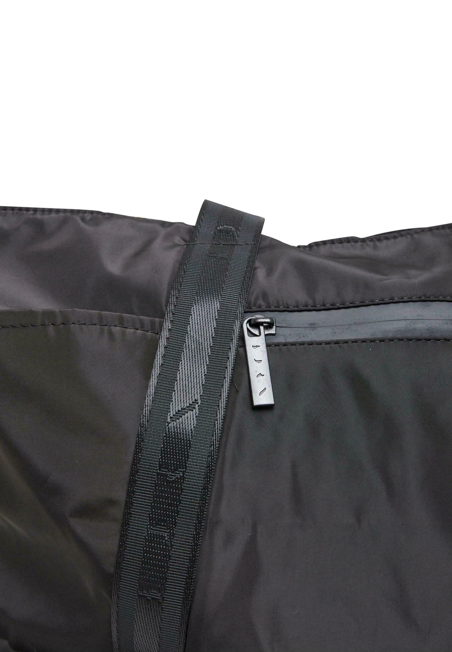 Bolsa de viagem Born Living Yoga AWAY - preta