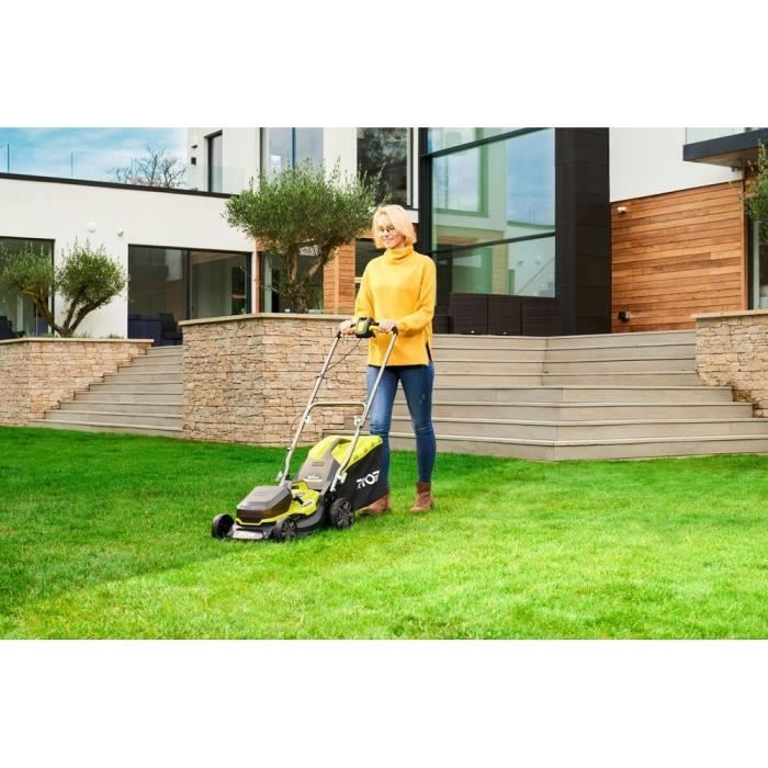 RYOBI - 36V HYBRIDE duwmaaier (aangedreven door 2 ONE+™ accu's) - 37 cm maaibreedte + 2 x 5 Ah accu's & lader - RY18LMH37A-250