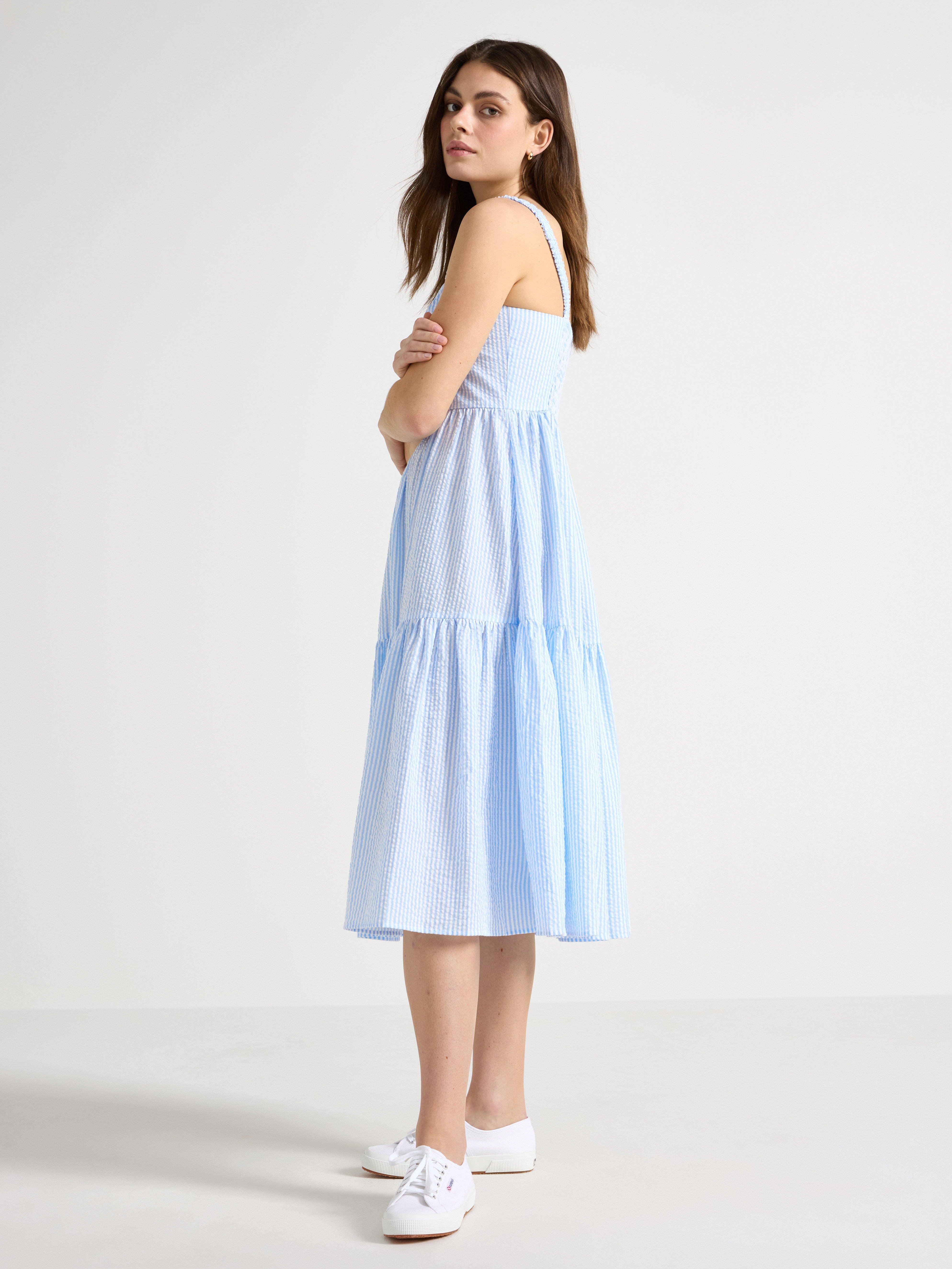 Vestido midi em estampa de ondas azuis