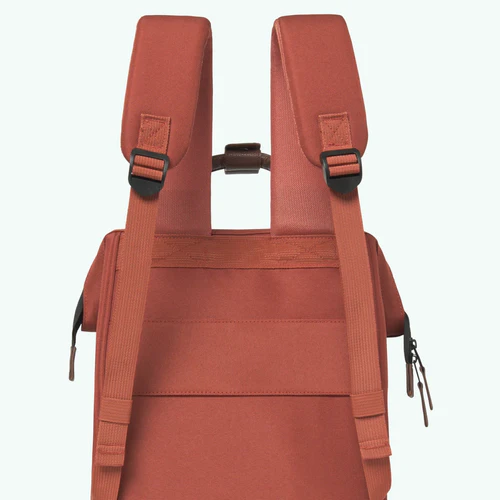 Cabaia Střední batoh Adventurer San Cristobal terakotový