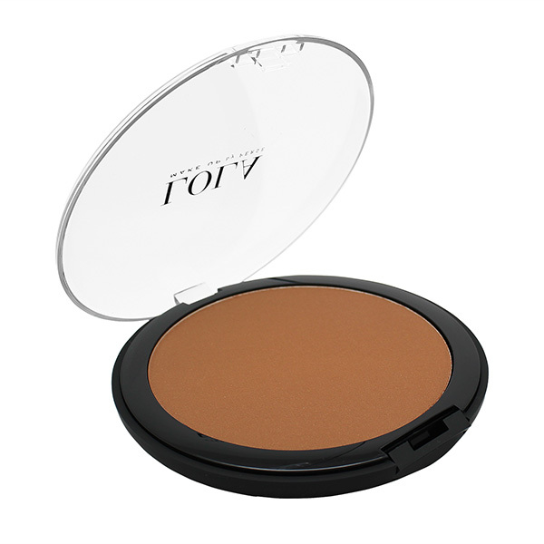 LOLA MAKE UP Kasvojen ja vartalon aurinkopuuteri 006 Golden Toffee