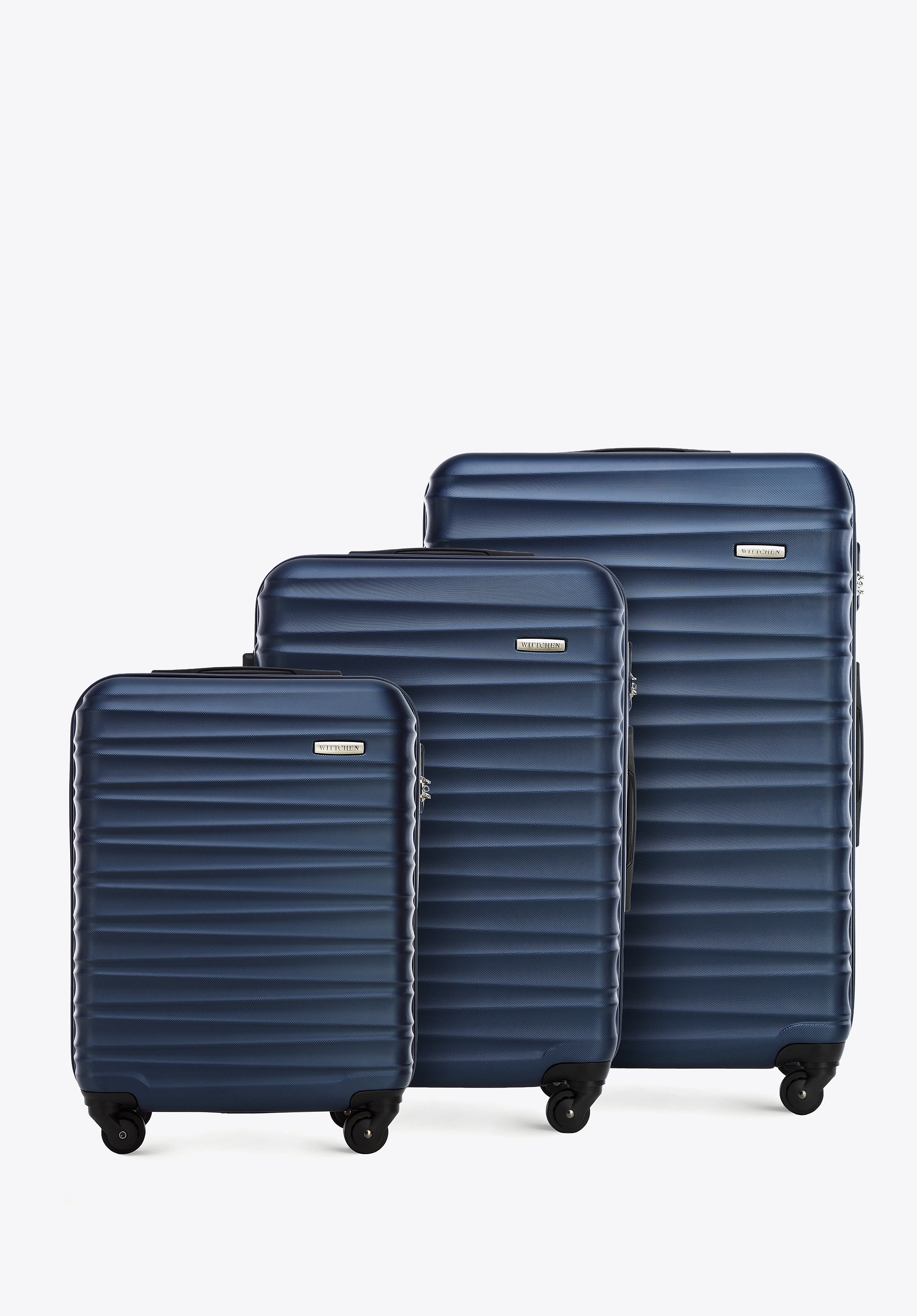 Zestaw walizek z ABS-u z żebrowaniemKolor: granatowy