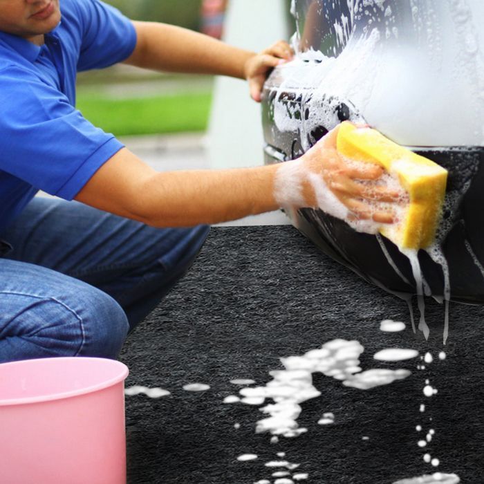 Waterdichte, antislip garagevloermat - 269 cm × 671 cm, olielekwerende barrière, geschikt voor auto's en motoren.