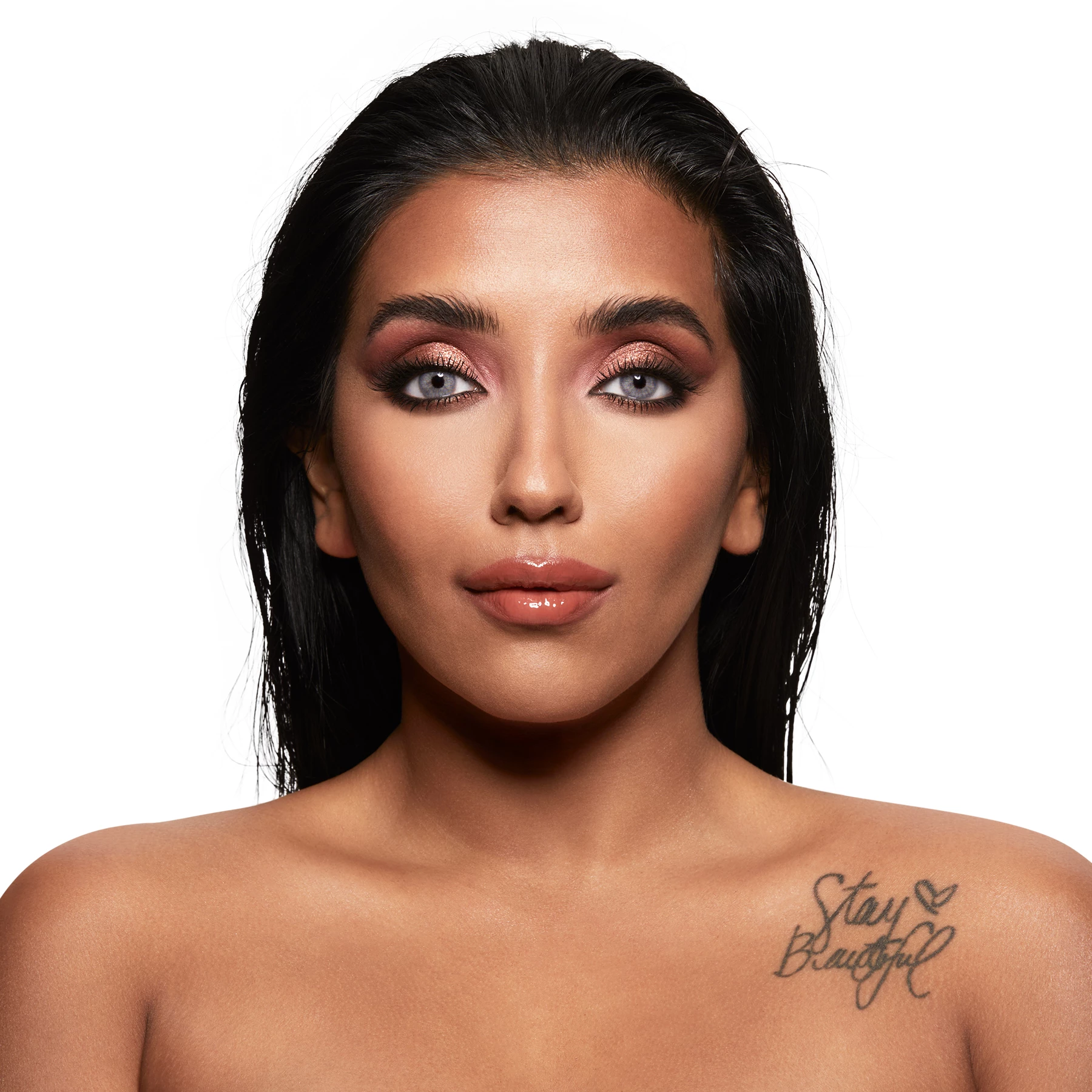 Παλέτα σκιών ματιών με καρνεόλη - SWATI Cosmetics