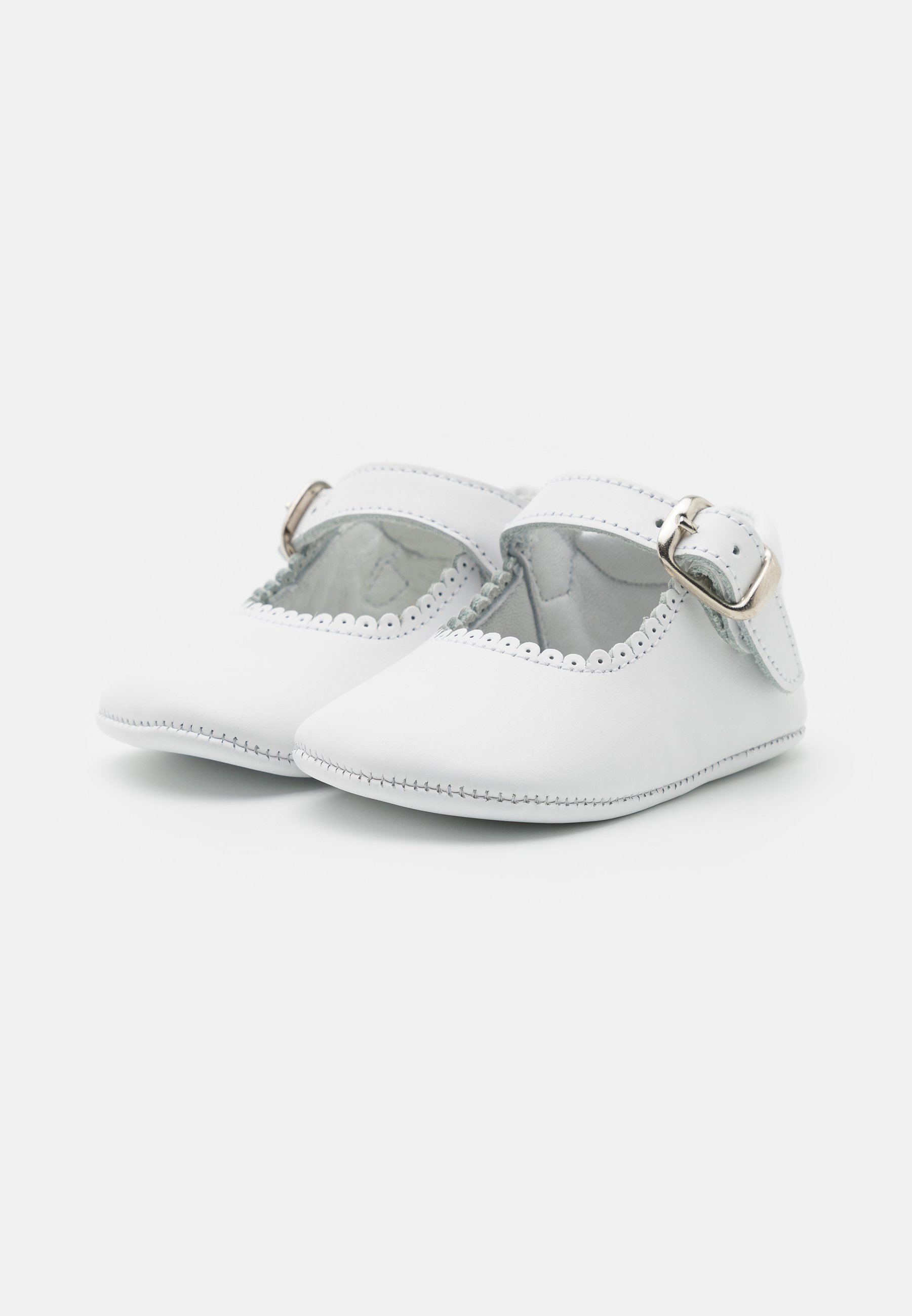Pisamonas BADANITAS MERCEDITA BUCKLE - Buty dziecięce - biały