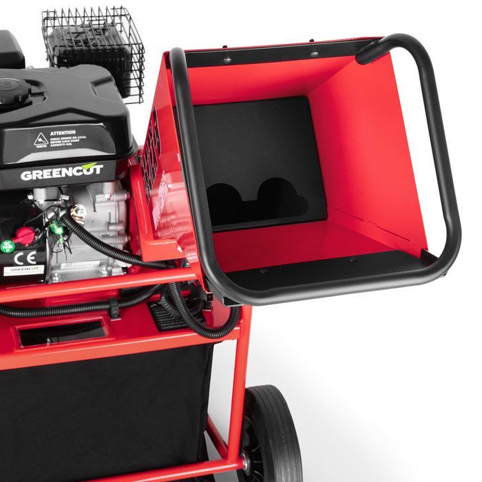 Broyeur de végétaux thermique - Greencut GE212X-B - 212cc 5kw - diamètre coupe 50mm - sac 64L - roues et poignée pour le transport