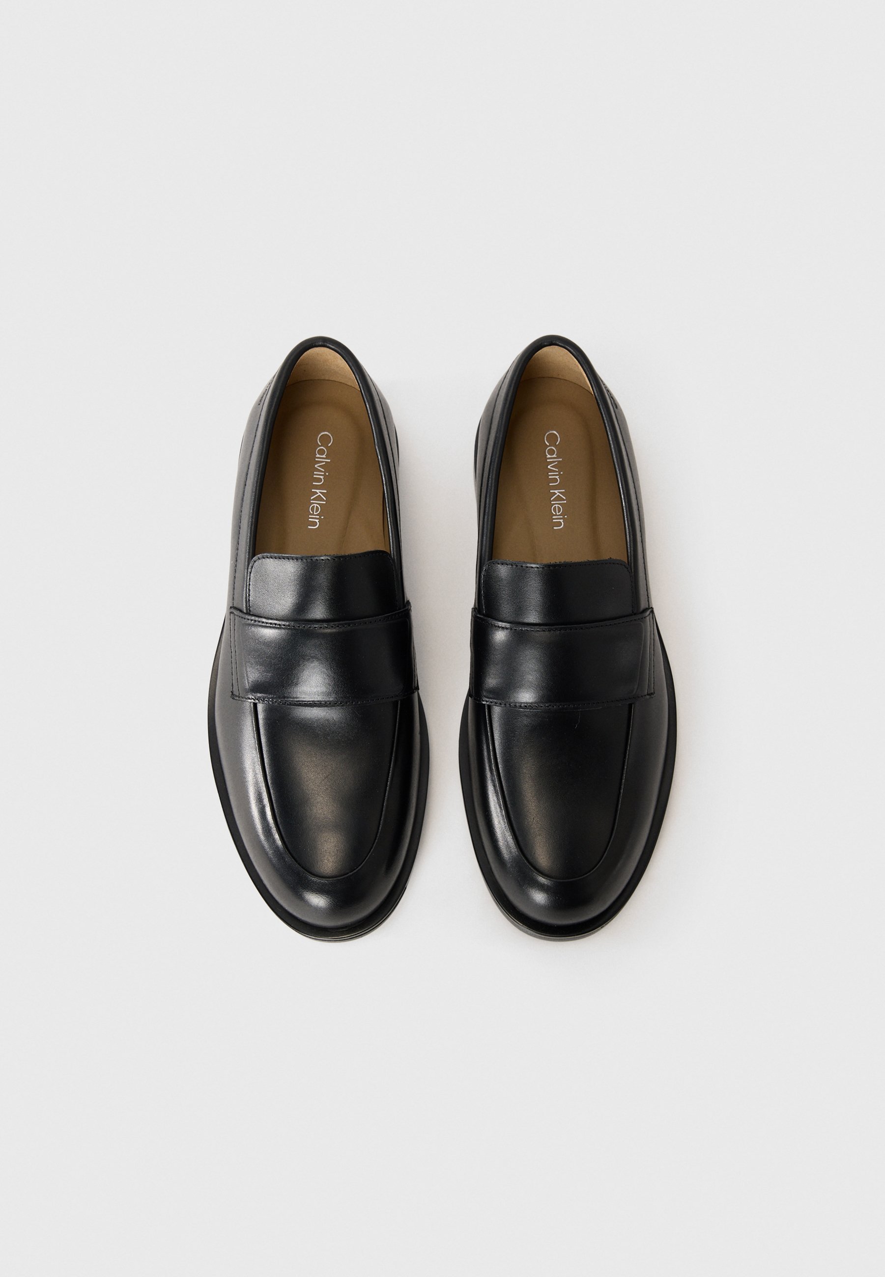Calvin Klein Slip-ons - triple noir