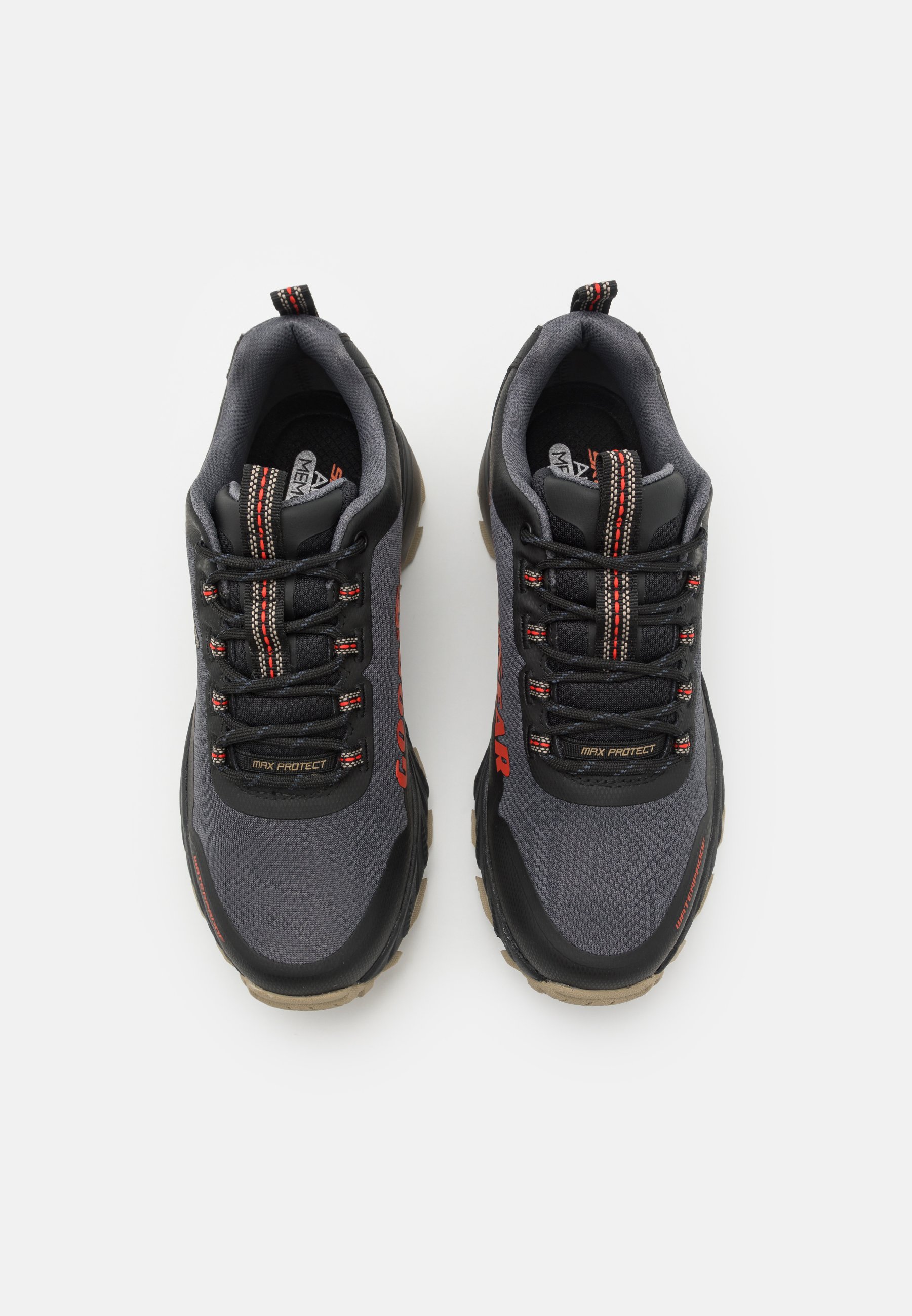 Skechers MAX PROTECT - Sneakers - zwart