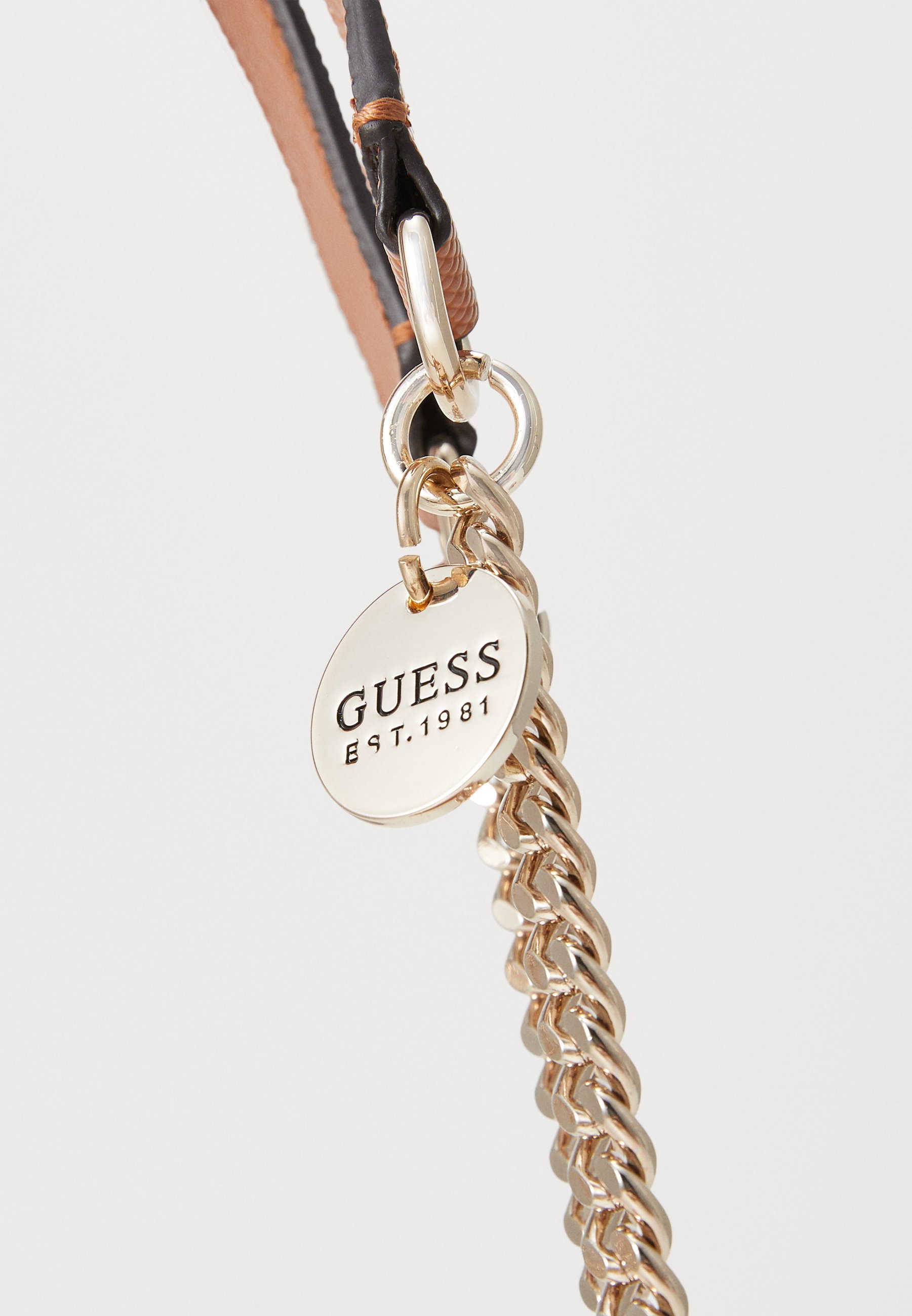 Guess NOELLE - Sac à main - cognac clair