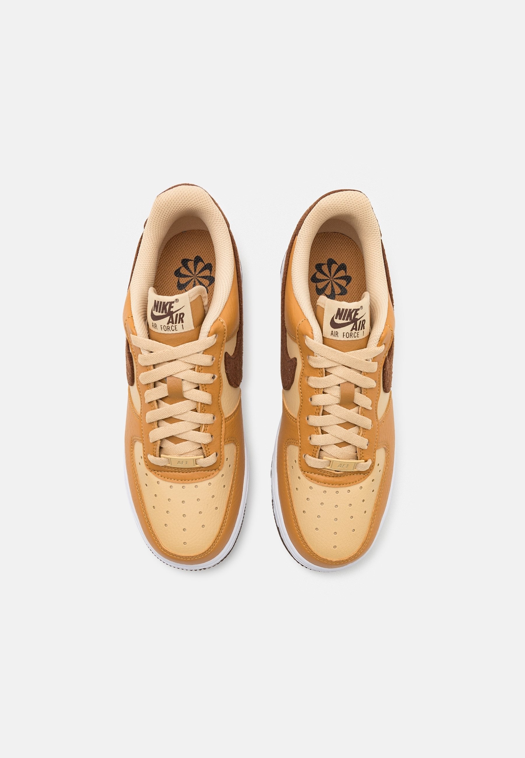 Nike Sportswear Sneaker – beige