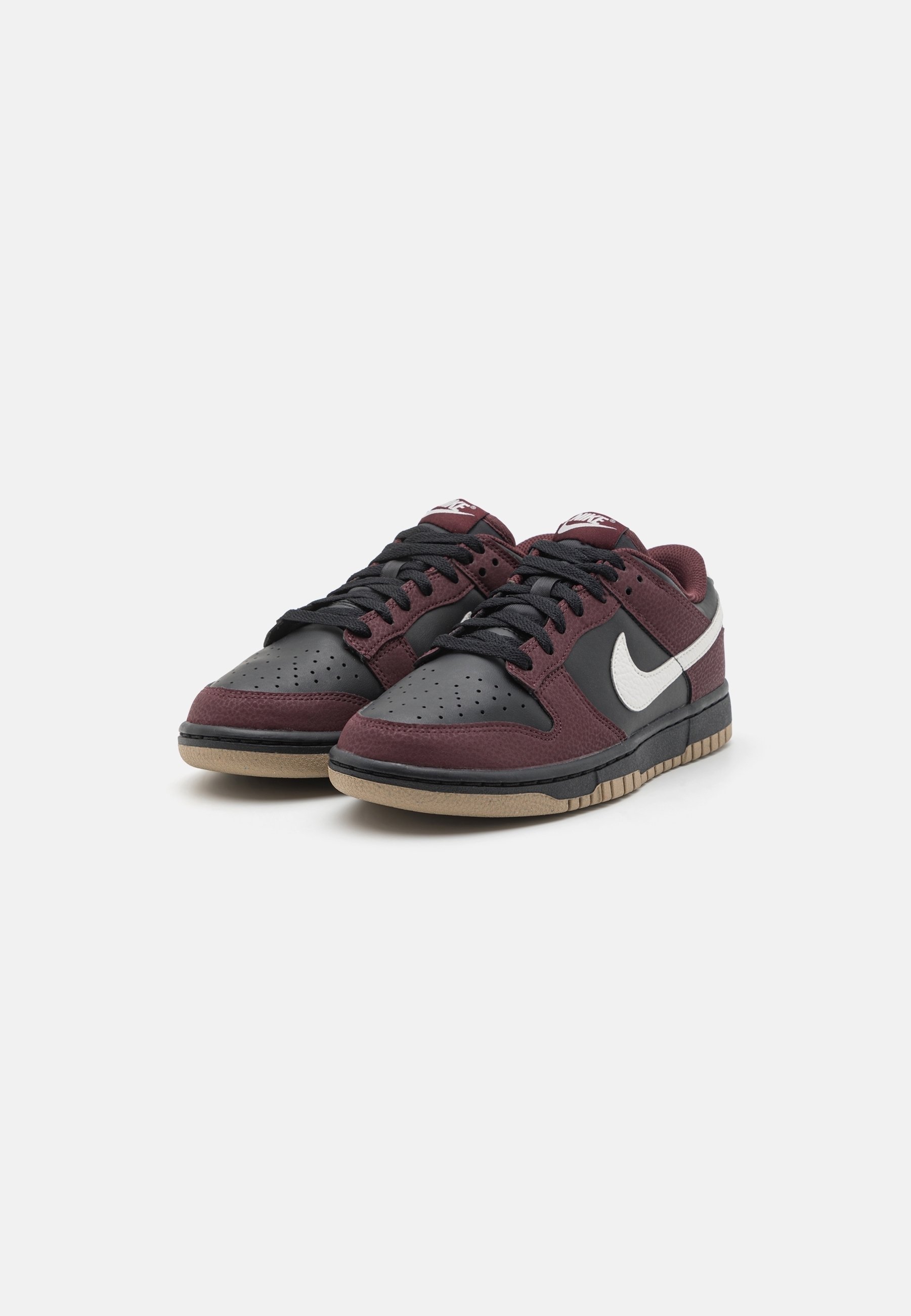 Baskets Nike Sportswear - rouges