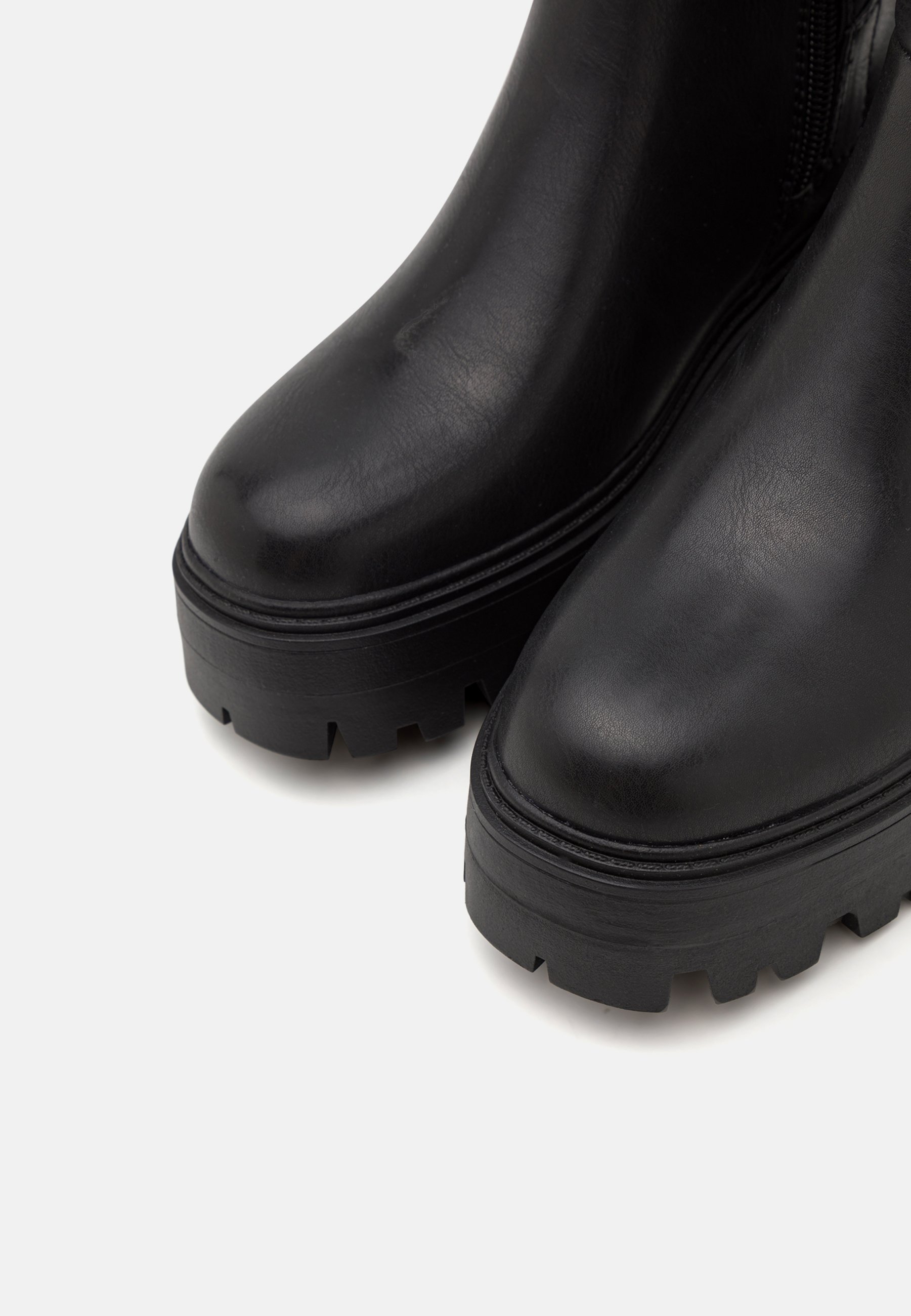 Even&Odd Platform-nilkkurit - musta