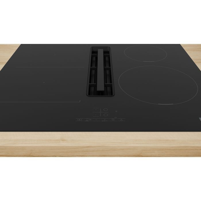 Placa de inducción Bosch de 60 cm con extractor, 4 quemadores, 7400 W, negra - PVS611B16E