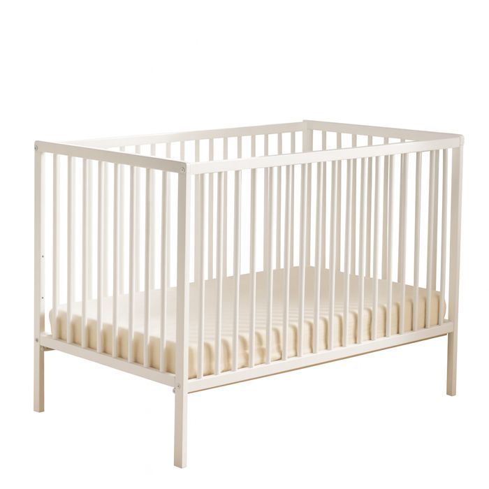 Complete baby bedroom set with 120x60cm cot and 3-drawer changing table - BASIC