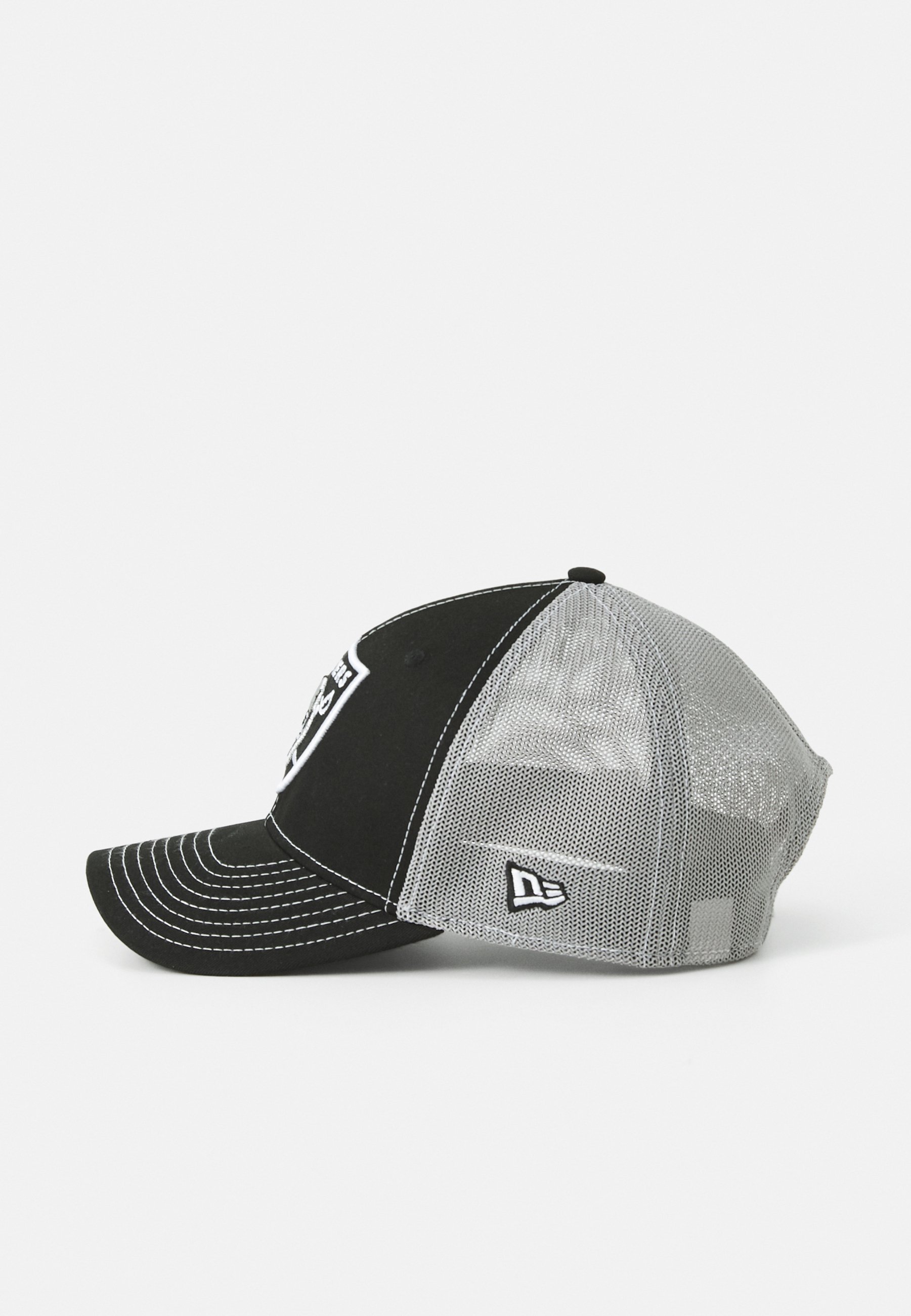 Bonés New Era