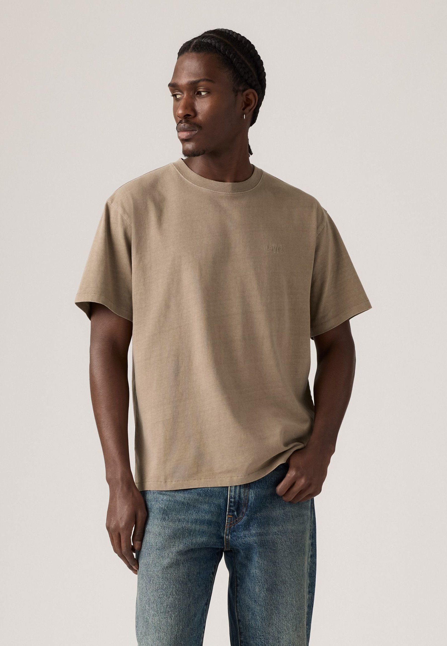 Levi's® VINTAGE - Basic T-shirt - Beige